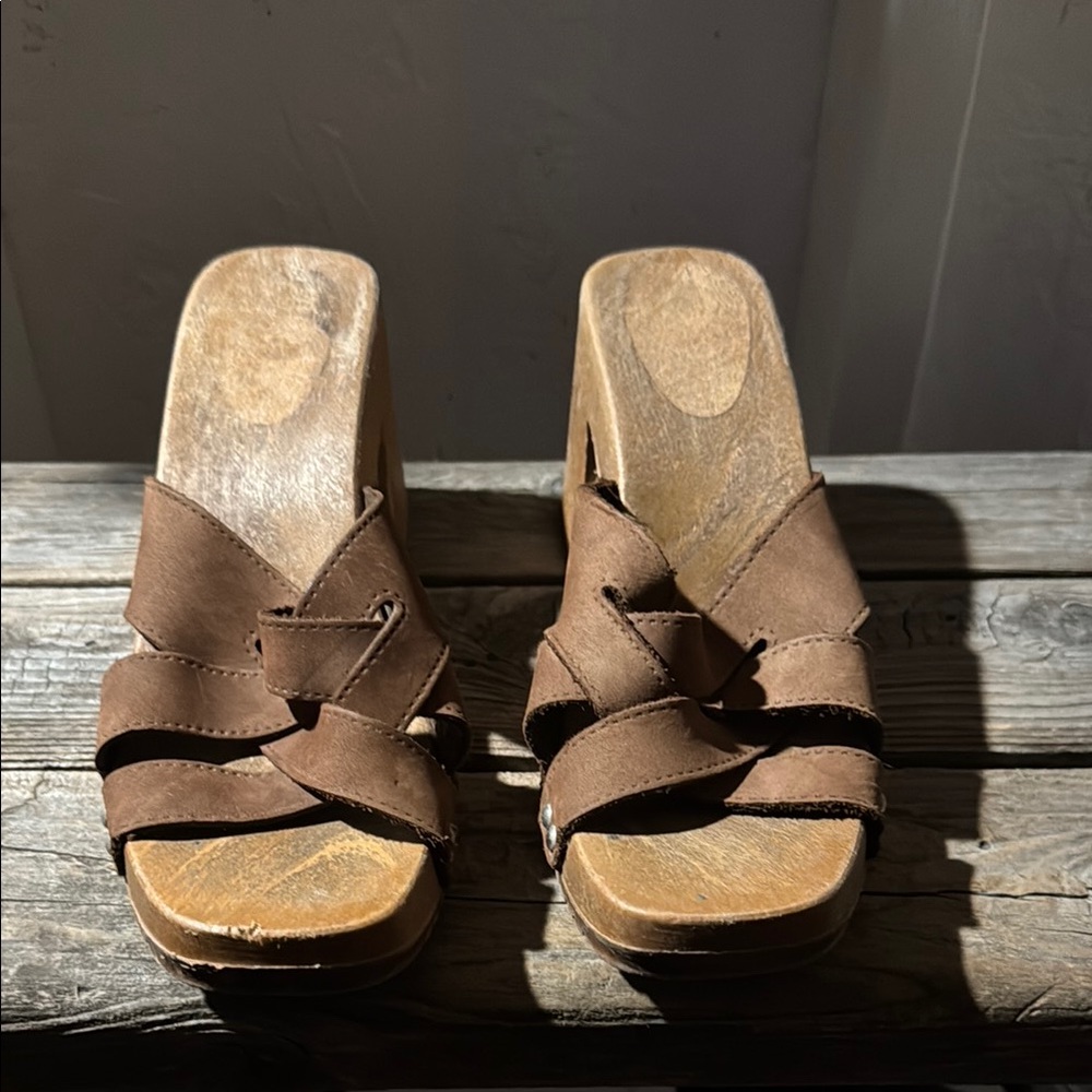 Women's Brown Wedge Sandals